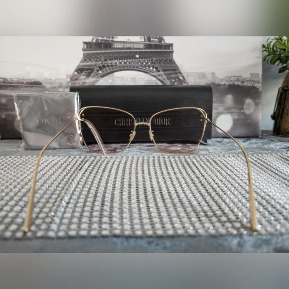 MissDior B2U Sunglasses by Dior-New W/Case - Picture 9 of 16